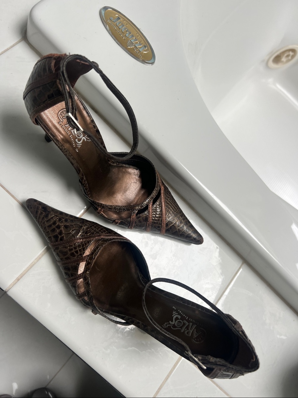 Vintage Carlos Santana Pointed Toe Ankle Strap Metallic Brown Black Size 6.5 - Picture 3 of 6